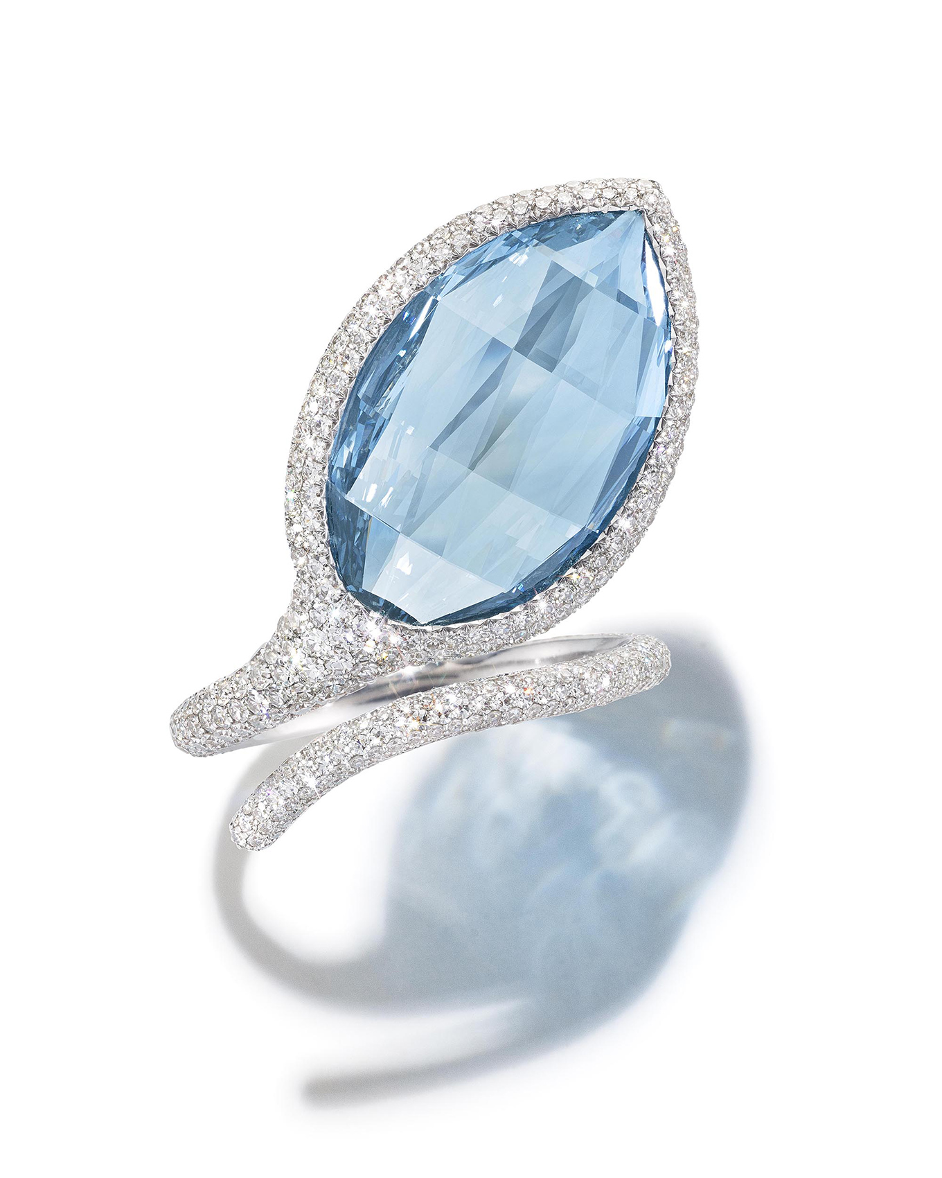 Blue White Spiral Diamond Ring