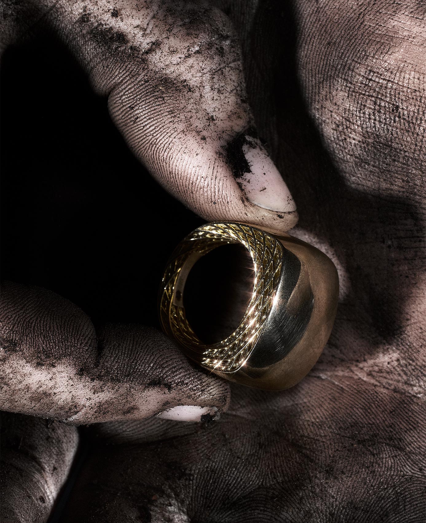 Ring with Hands